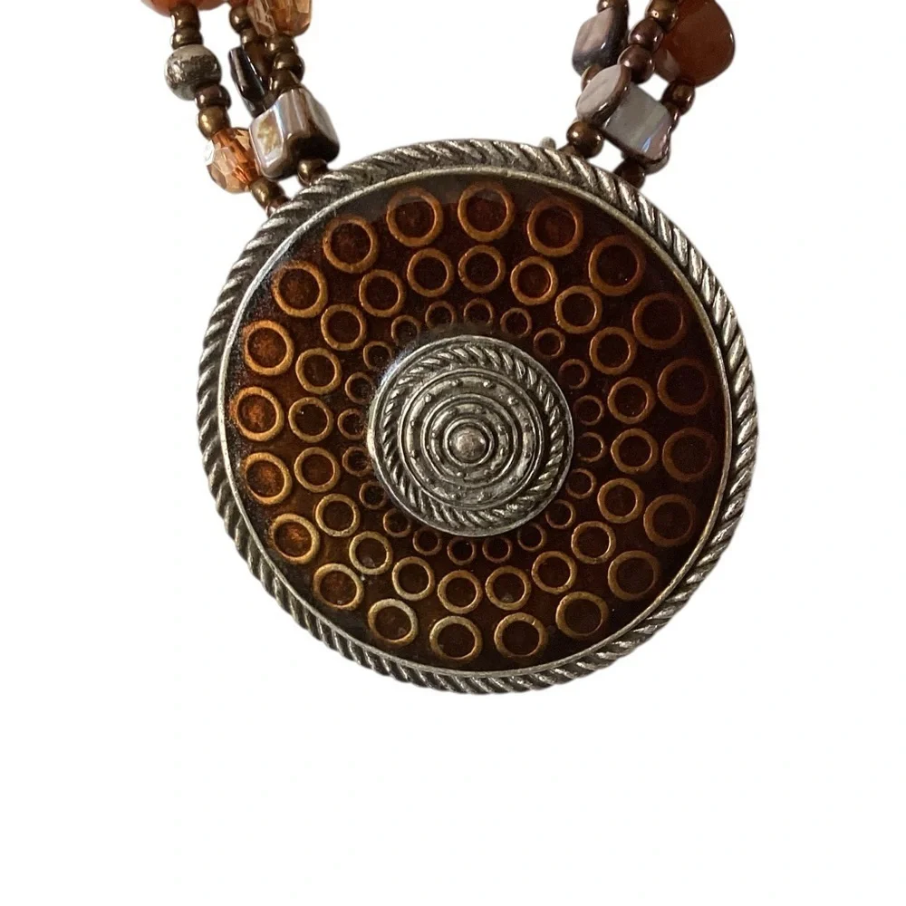 N/A stones beaded